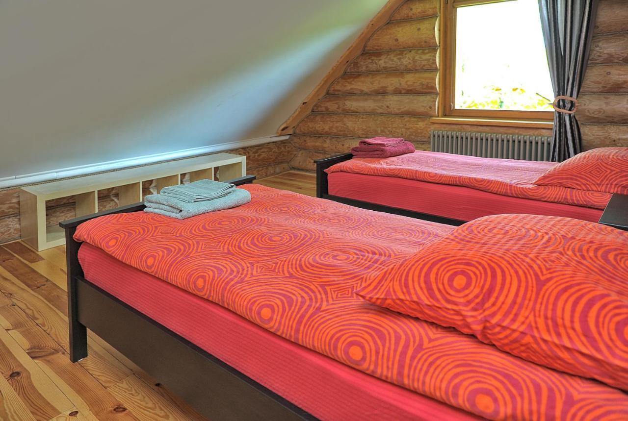 Dom Pod Sosnami Villa Gryzyna Bagian luar foto
